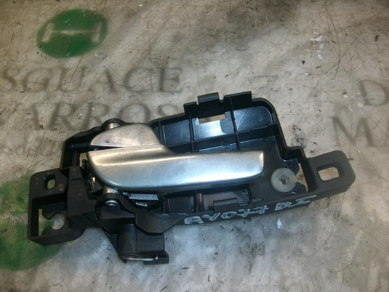 Recambio de maneta interior delantera izquierda para ford mondeo ber. (ca2) ghia referencia OEM IAM   