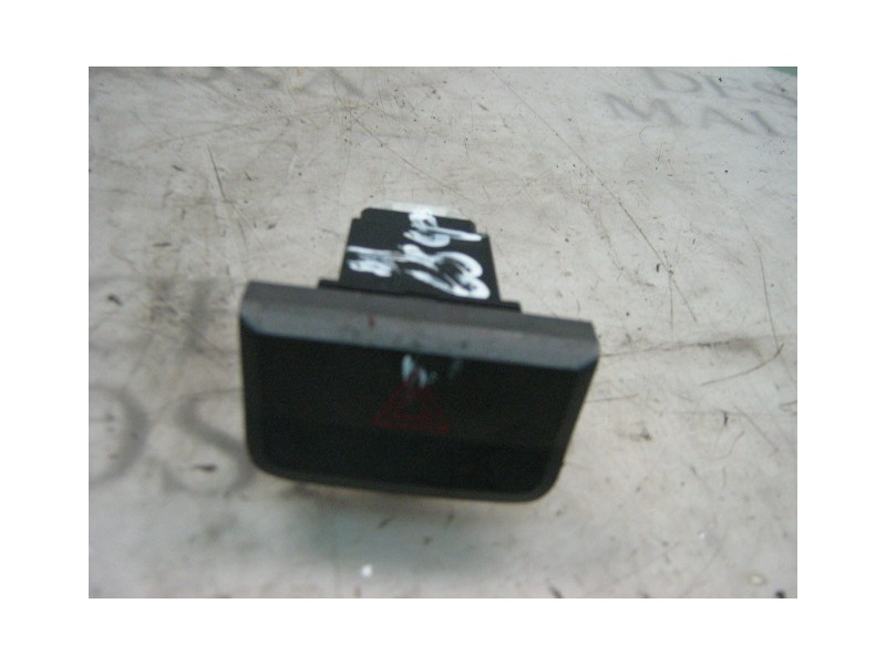 Recambio de warning para hyundai accent (lc) gt referencia OEM IAM 9379025000  