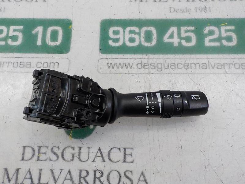 Recambio de mando limpia para kia rio concept referencia OEM IAM 934202V560  