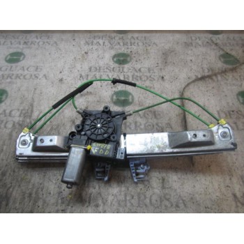 ELEVALUNAS DELANTERO DERECHO 