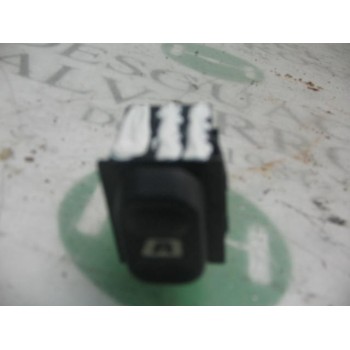 MANDO ELEVALUNAS TRASERO IZQUIERDO 