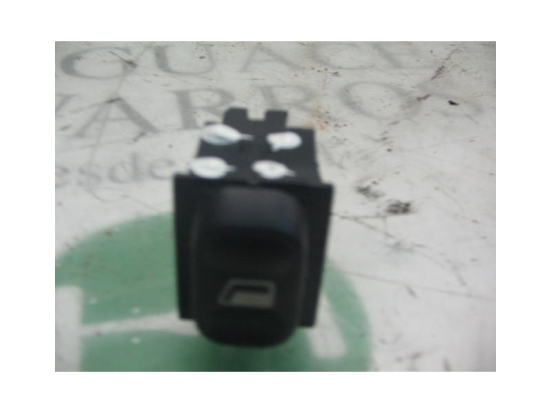 Recambio de mando elevalunas trasero derecho para citroën xsara berlina 1.6i 16v exclusive referencia OEM IAM   