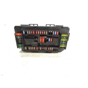 CAJA RELES / FUSIBLES 61149224866 9337879 9337879