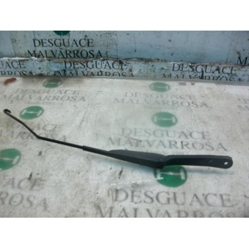 BRAZO LIMPIA DELANTERO DERECHO 