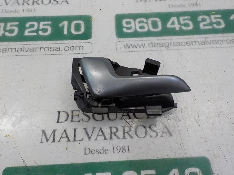 Recambio de maneta interior delantera izquierda para kia rio concept referencia OEM IAM 826101W010  