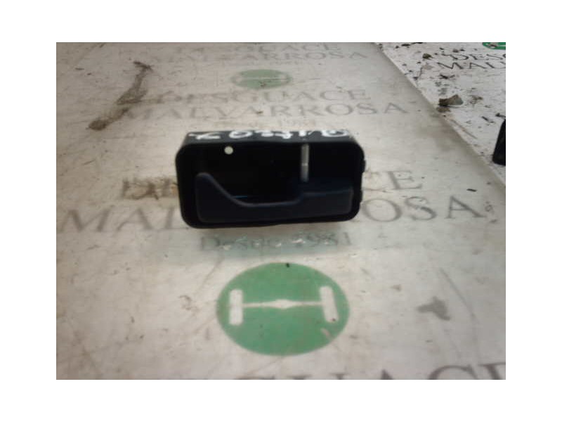 Recambio de maneta interior delantera derecha para ford orion 1.8 diesel referencia OEM IAM   