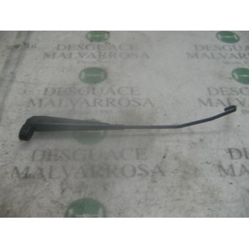 BRAZO LIMPIA DELANTERO DERECHO 