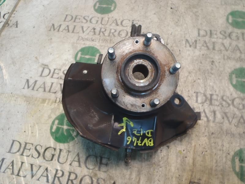 Recambio de mangueta delantera izquierda para kia carens (un) emotion referencia OEM IAM 517161D100  