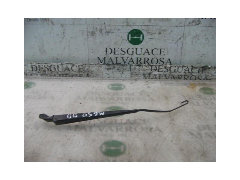 Recambio de brazo limpia delantero derecho para peugeot 306 berlina 3/5 puertas (s1) graffic referencia OEM IAM   