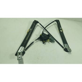 ELEVALUNAS DELANTERO DERECHO 575837462A 5Q0959802C 