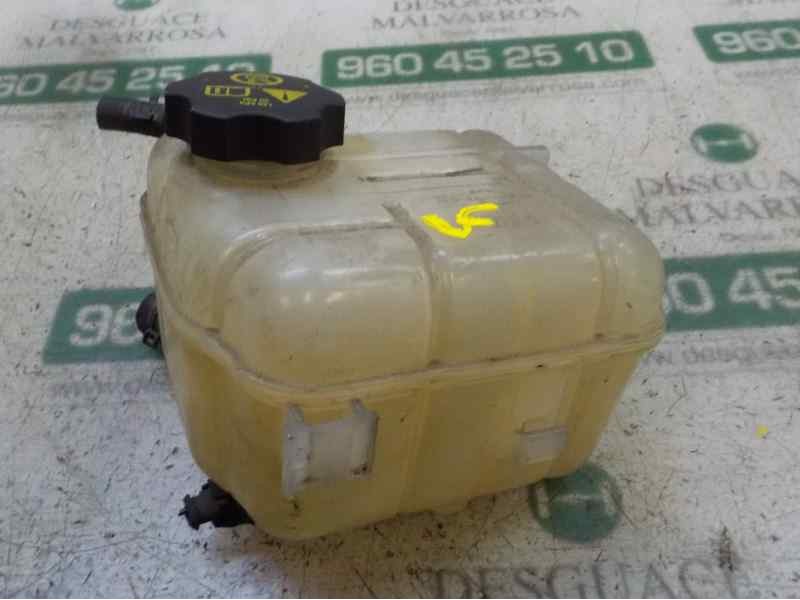 Recambio de deposito expansion para opel insignia berlina sport 4x4 referencia OEM IAM 13220123  