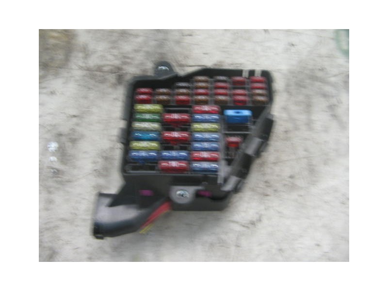 Recambio de caja reles / fusibles para audi a3 (8l) 1.8 t ambition referencia OEM IAM 8D1941824 3955482 