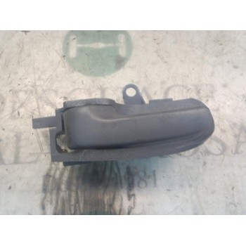 MANETA INTERIOR DELANTERA IZQUIERDA 