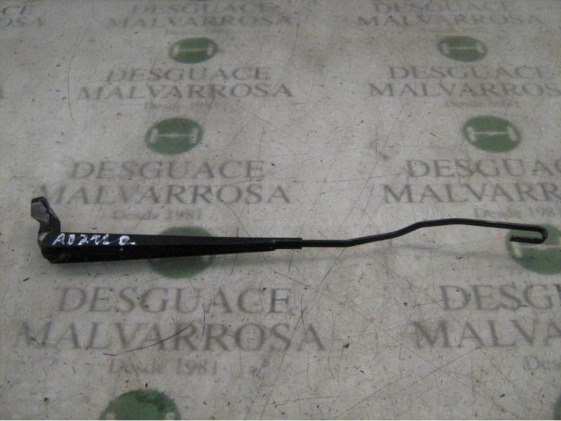 Recambio de brazo limpia delantero derecho para citroën xsara berlina 1.6i 16v exclusive referencia OEM IAM   