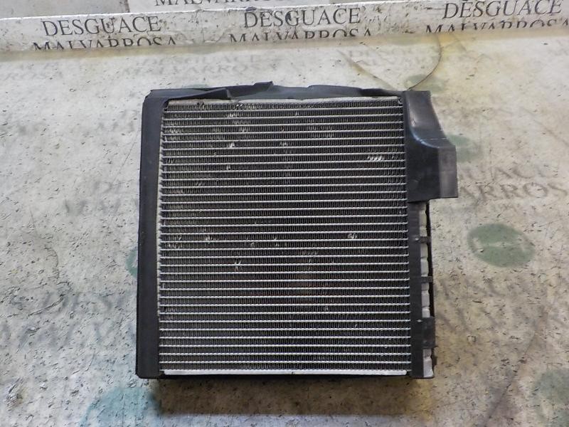 Recambio de evaporador aire acondicionado para volkswagen passat berlina (3c2) 2.0 tdi referencia OEM IAM 3C1820103B  