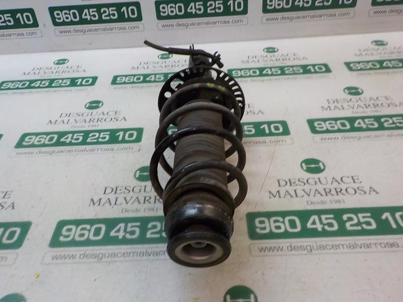 Recambio de amortiguador delantero derecho para seat ibiza (6j5) stylance / style referencia OEM IAM 6R0413031F 6R0413031F 