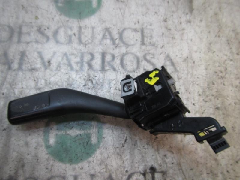 Recambio de mando intermitentes para volkswagen caddy ka/kb (2k) furg. referencia OEM IAM 1K0953513E9B9  