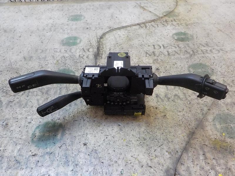 Recambio de mando intermitentes para volkswagen passat berlina (3c2) 2.0 tdi referencia OEM IAM 3C9953513S9B9 3C5953507C 