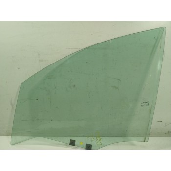 CRISTAL PUERTA DELANTERO IZQUIERDO 803018125R 