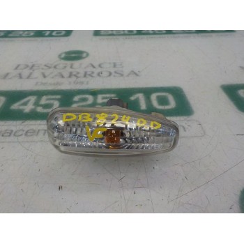 PILOTO LATERAL DERECHO 923031W000 