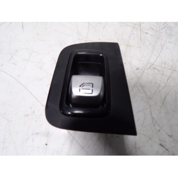 MANDO ELEVALUNAS TRASERO DERECHO A20590515139051 A2059051513 