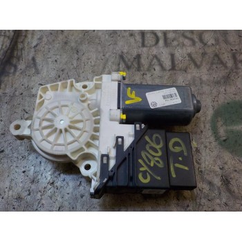 MOTOR ELEVALUNAS TRASERO DERECHO 1K0959704FL01 1K0959704F 