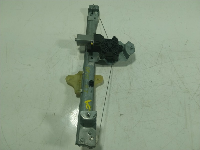 Recambio de elevalunas delantero izquierdo para renault clio iv (bh_) 1.5 dci 90 referencia OEM IAM 807213867R 807213867R 