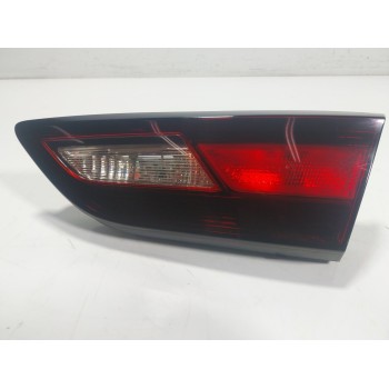 PILOTO TRASERO DERECHO INTERIOR 39032989 