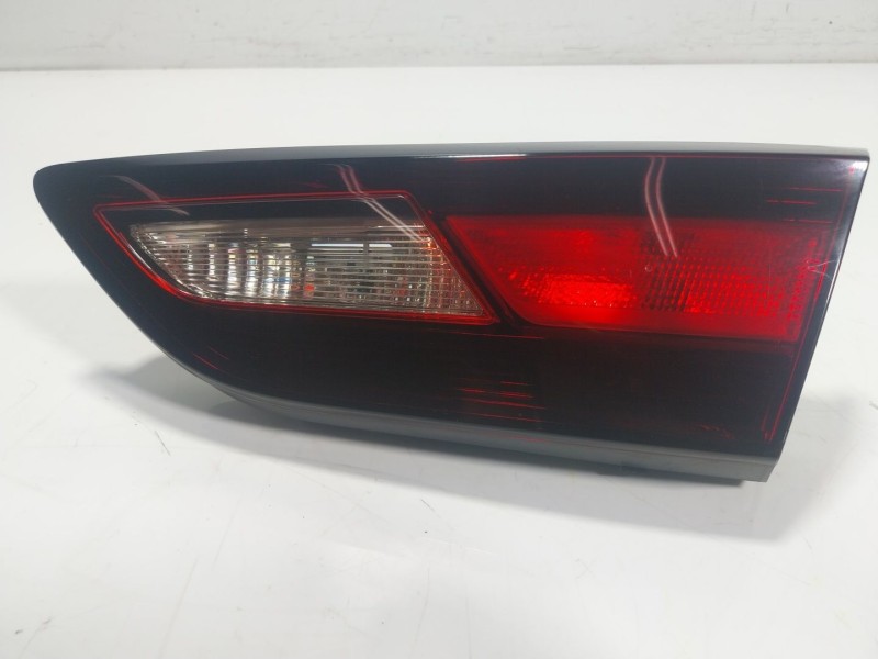 Recambio de piloto trasero derecho interior para opel astra k (b16) 1.6 cdti (68) referencia OEM IAM 39032989  