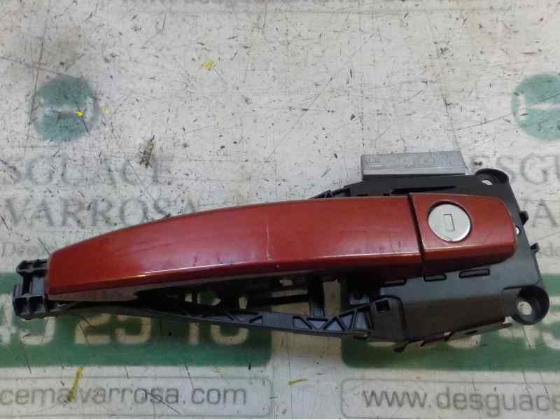 Recambio de maneta exterior delantera izquierda para opel insignia berlina sport 4x4 referencia OEM IAM 92233089  