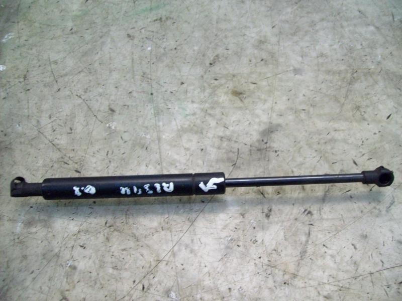 Recambio de amortiguador capot para bmw serie 3 berlina (e46) 320d referencia OEM IAM 51238202688  