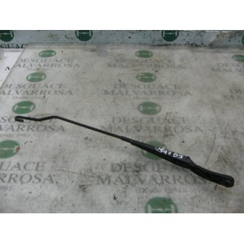 BRAZO LIMPIA DELANTERO DERECHO 