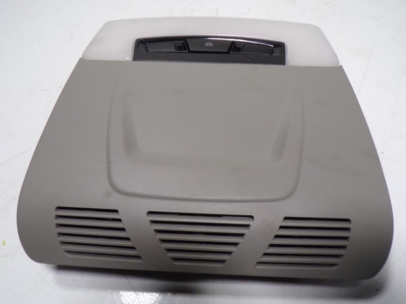 Recambio de piloto interior para bmw serie 3 touring (f31) 320d referencia OEM IAM 63319219497 18159710 