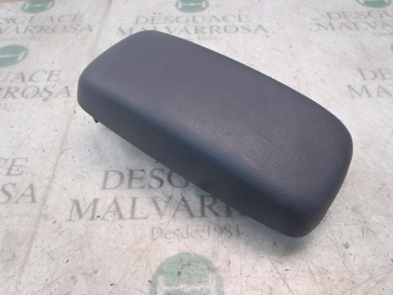 Recambio de apoyabrazos central para mazda 6 berlina (gg) 1.8 active (4-ptas.) referencia OEM IAM GJ6A64450B02  