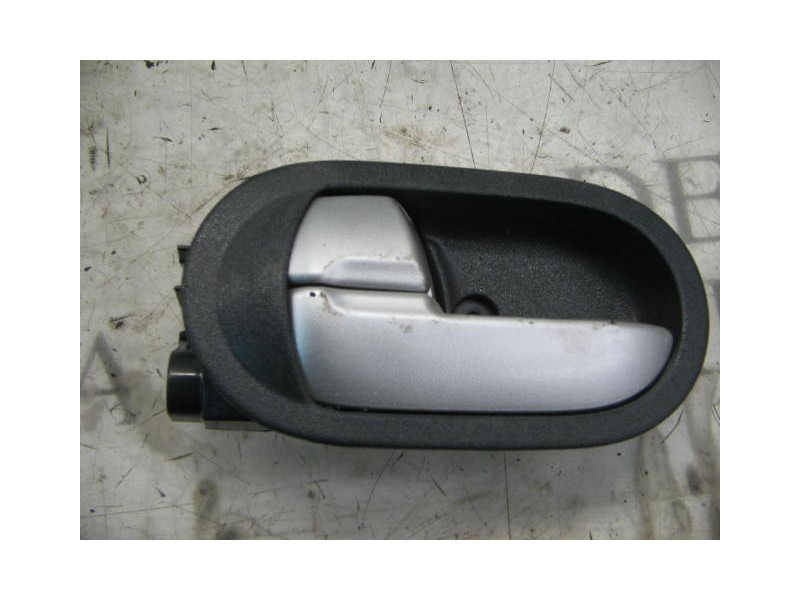 Recambio de maneta interior delantera izquierda para mitsubishi colt berlina 3 (cz) 1.3 invite referencia OEM IAM   
