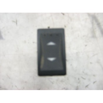 MANDO ELEVALUNAS TRASERO IZQUIERDO 