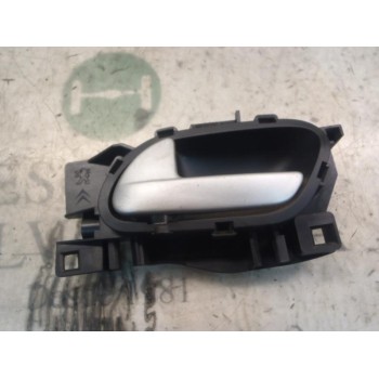 MANETA INTERIOR DELANTERA IZQUIERDA 