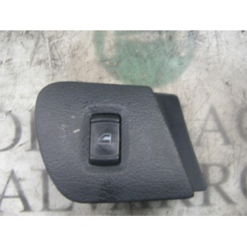 MANDO ELEVALUNAS DELANTERO DERECHO 