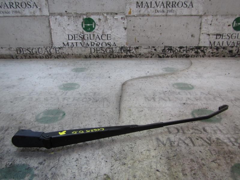 Recambio de brazo limpia delantero derecho para dacia logan mcv 1.5 dci diesel cat referencia OEM IAM 288868767R  