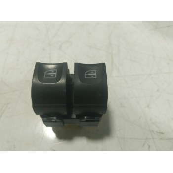 MANDO ELEVALUNAS DELANTERO IZQUIERDO 254118044R 