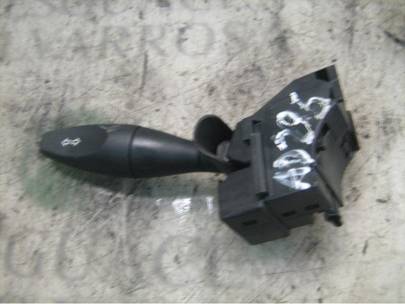 Recambio de mando intermitentes para ford fiesta (cbk) ghia referencia OEM IAM   