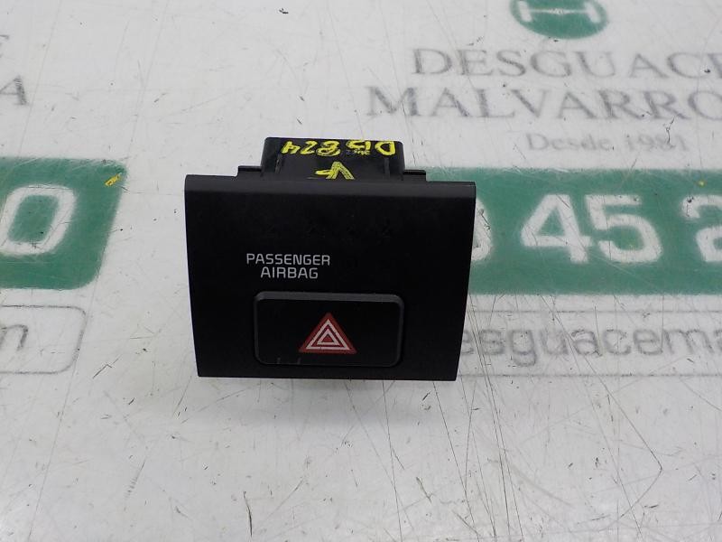 Recambio de warning para kia rio concept referencia OEM IAM 937701WBB0  