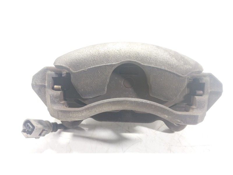 Recambio de pinza freno delantera derecha para seat ateca (kh7, khp) 1.5 tsi referencia OEM IAM 8V0615124  