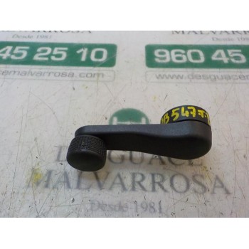 MANETA ELEVALUNAS TRASERA DERECHA 1P08375819B9 