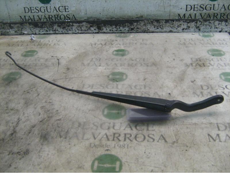 Recambio de brazo limpia delantero izquierdo para ford fiesta (cbk) ghia referencia OEM IAM   