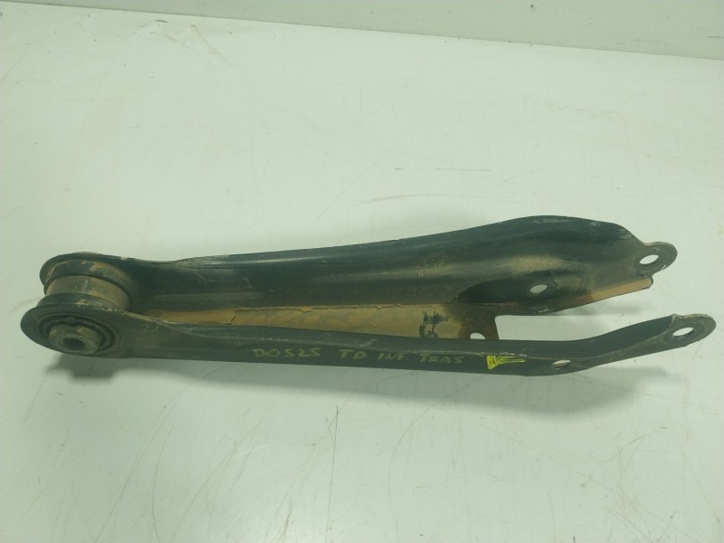 Recambio de brazo suspension inferior trasero derecho para bmw x3 (f25) xdrive 20 d referencia OEM IAM 33326795812  