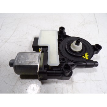 MOTOR ELEVALUNAS TRASERO IZQUIERDO 5Q0959407D 5Q0959407D 
