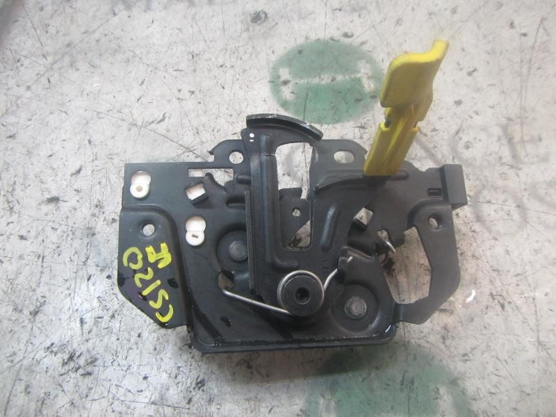 Recambio de cerradura capot para ford fiesta (ccn) trend referencia OEM IAM 1813550  