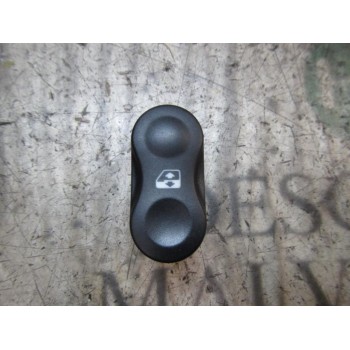 MANDO ELEVALUNAS DELANTERO DERECHO 8200602227 