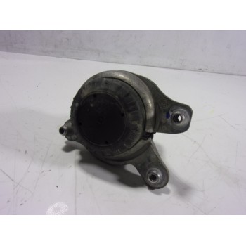 SOPORTE MOTOR IZQUIERDO A2052406617 A2052406617 
